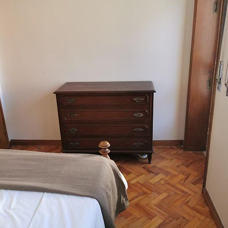 Hostel Vila Nova 빌라노바데가이아 객실 사진